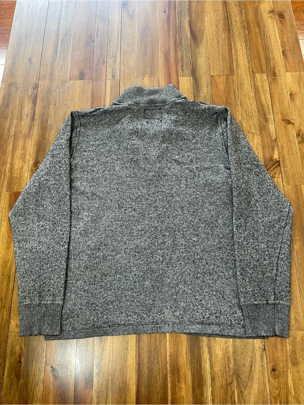 The North Face Men’s Heather Gray Half-Zip Pullover Sweater Size Medium